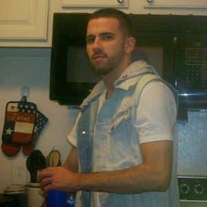 Meet your Posher, Adam